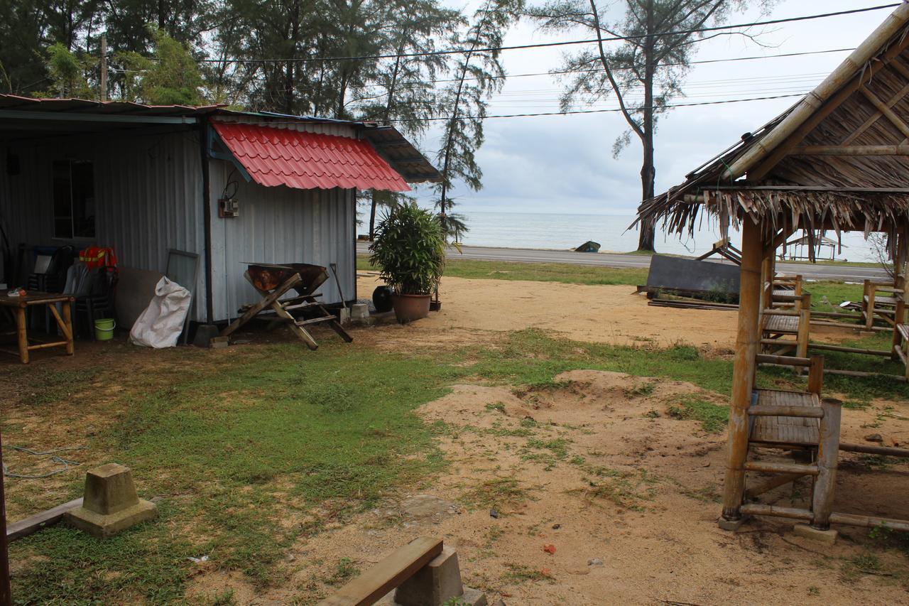Saba Lodge Dungun Exterior photo